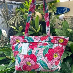 Vera Bradley Mandy Vintage Floral Pink Purse NWT